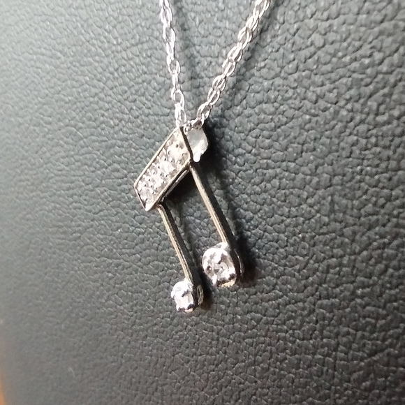 10K Solid White Gold Diamond Accent White Gold Musical Note Pendant Necklace - Picture 9 of 9